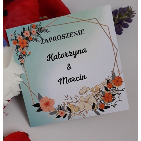 Zaproszenie ślubne zielone tło z pomarańczowymi kwiatami