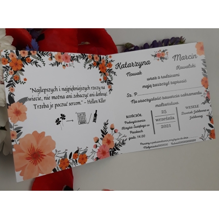 Zaproszenie ślubne zielone tło z pomarańczowymi kwiatami